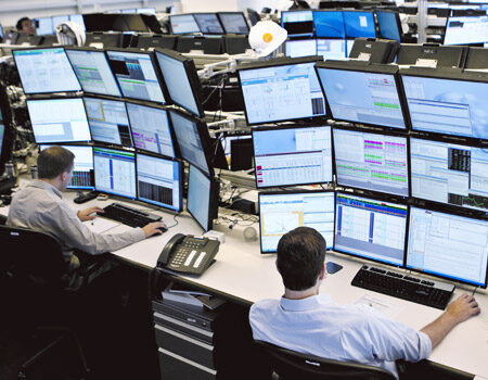 Issues relating to online binary trading options